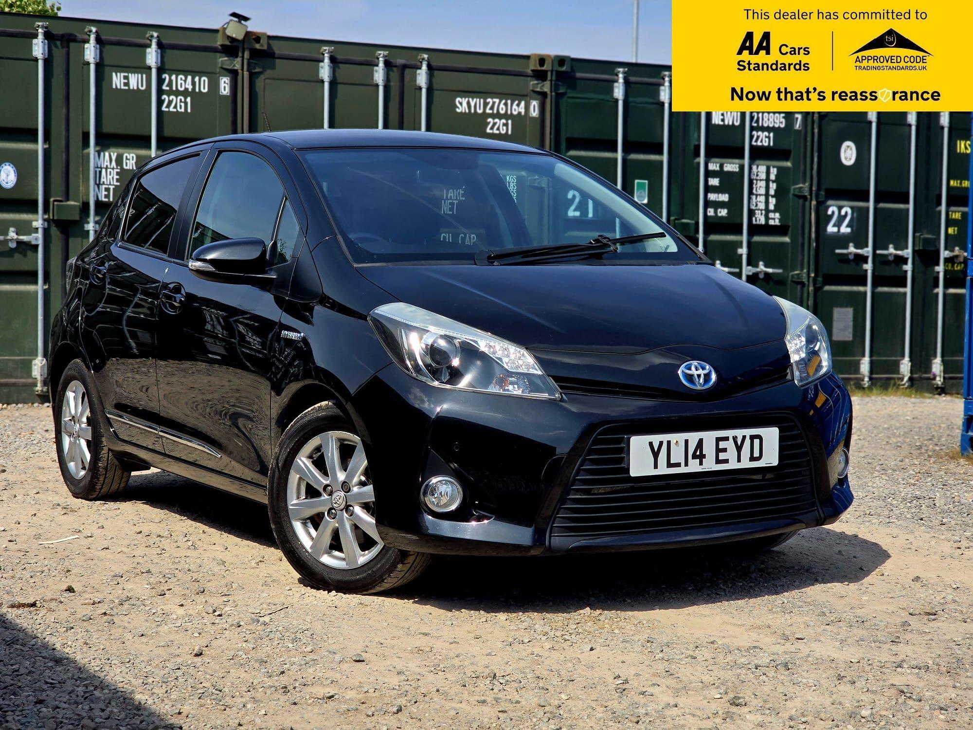 1.5 VVT-h Icon Plus Hatchback 5dr Petrol Hybrid CVT Euro 5 (101 ps)